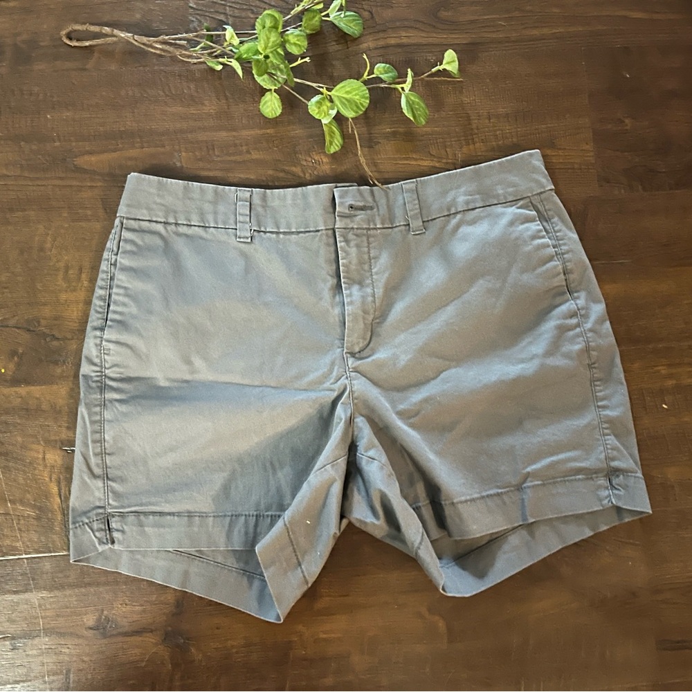 Woman shorts